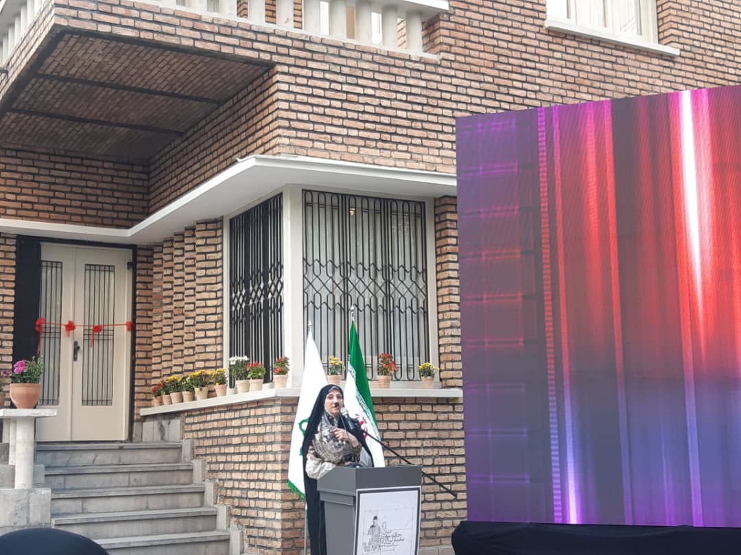زهرا نژادبهرام؛ زیبایی معماری ایرانی اسلامی، در ارتباط انسانی آن با طبیعت، جان و مردم است