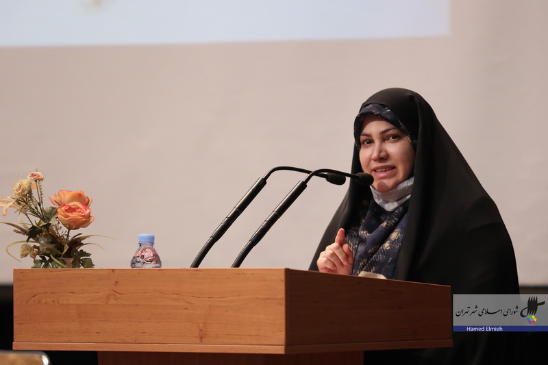 عضو هیات رییسه شورا خبر داد:  تشکیل 3 کارگروه در شورای استان تهران برای توانمند سازی زنان+عکس