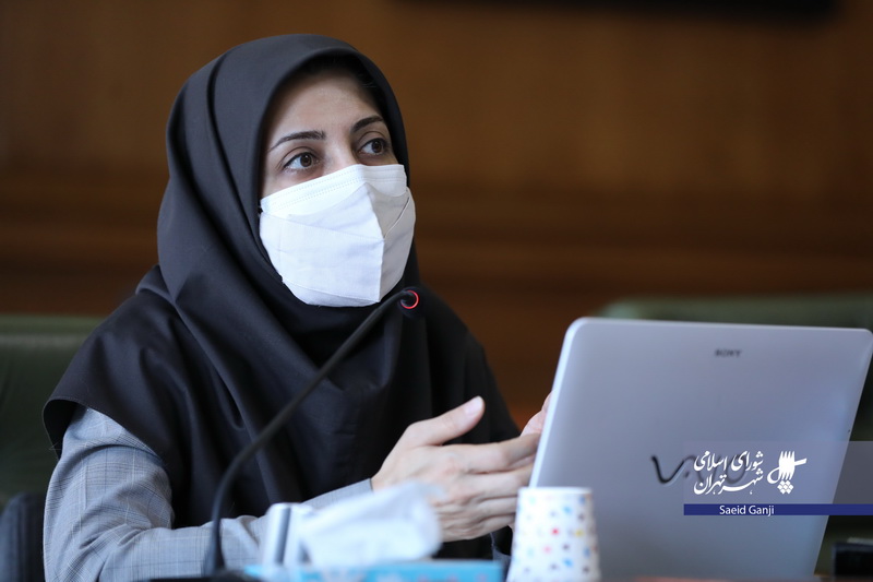 الهام فخاری در تذکری به شهرداری تهران: معاونت ها و مناطق دور کاری پرسنل را سلیقه ای اعمال می کنند
